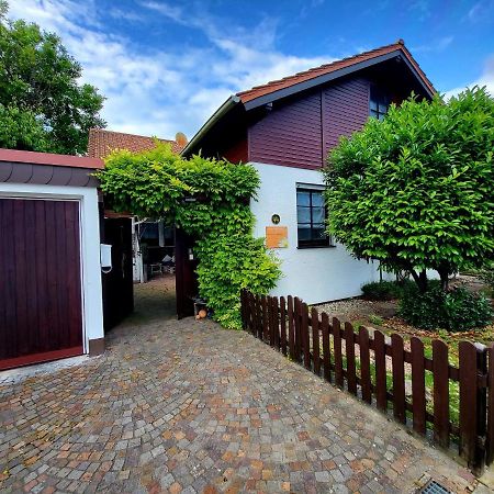 Ferienwohnung Theresa Bad Schönborn Esterno foto
