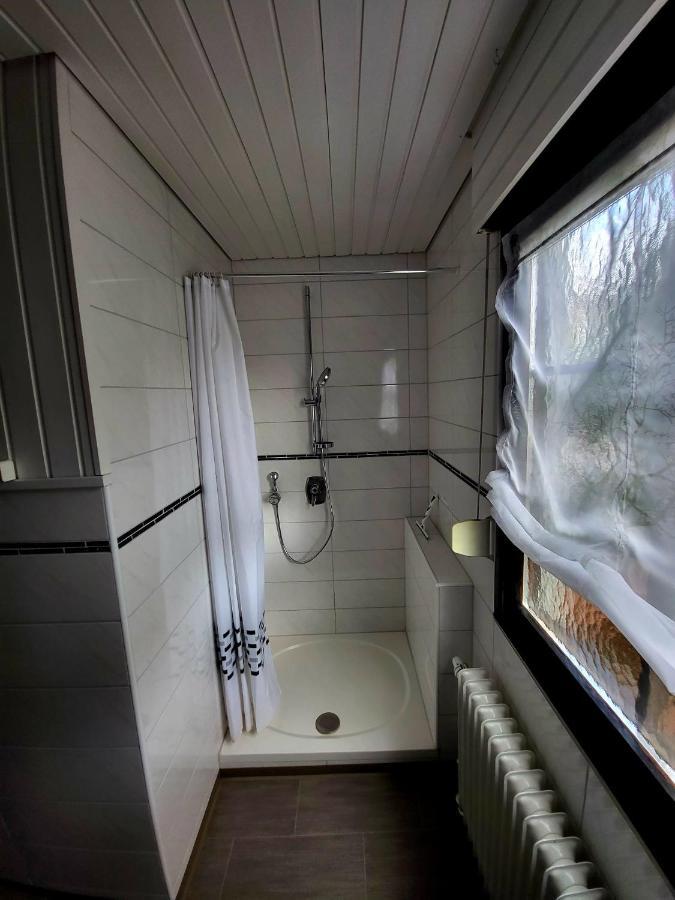Ferienwohnung Theresa Bad Schönborn Esterno foto