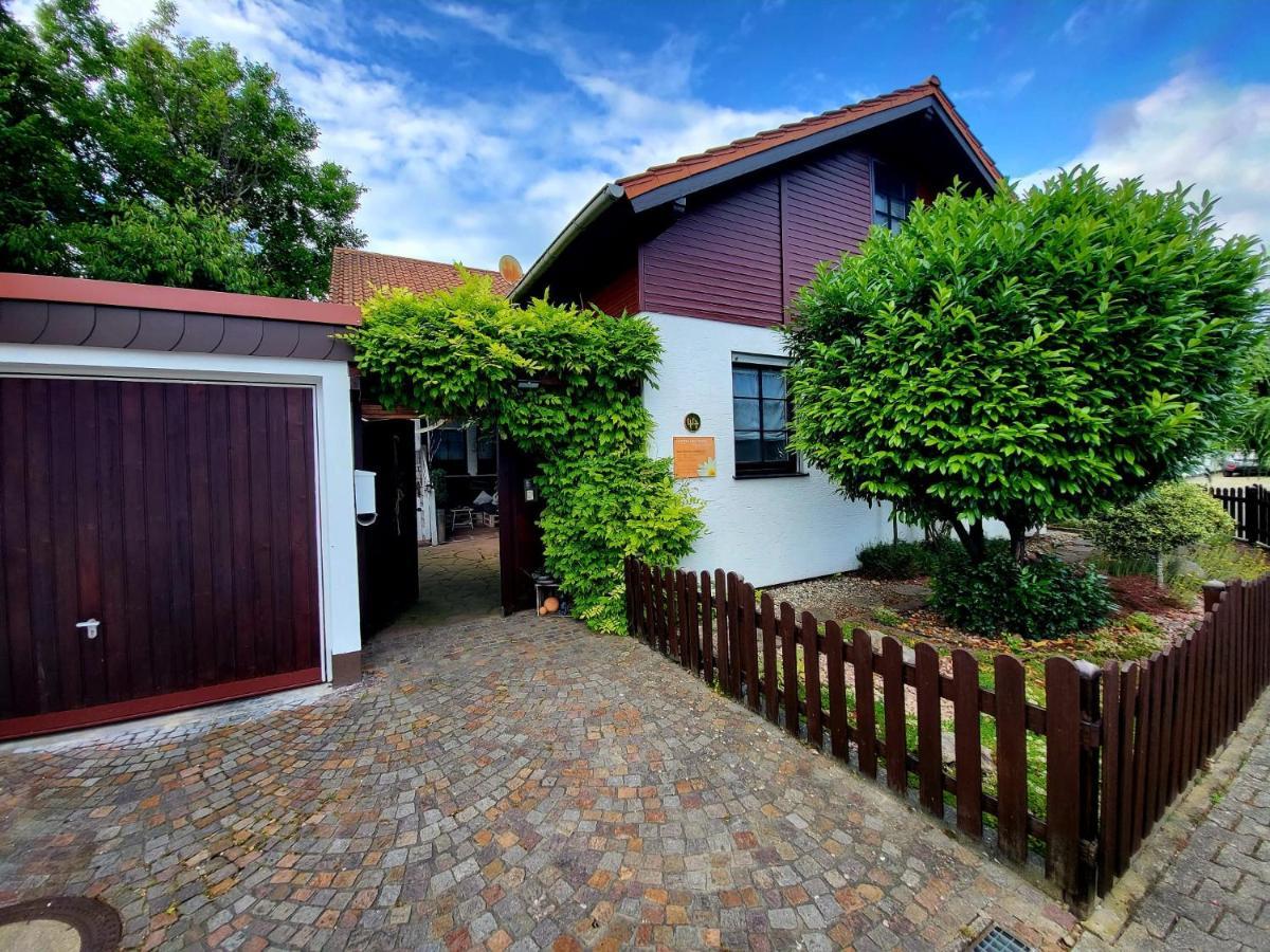 Ferienwohnung Theresa Bad Schönborn Esterno foto